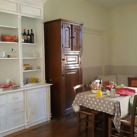 B & B Luca Giordano N6 Неаполь Экстерьер фото